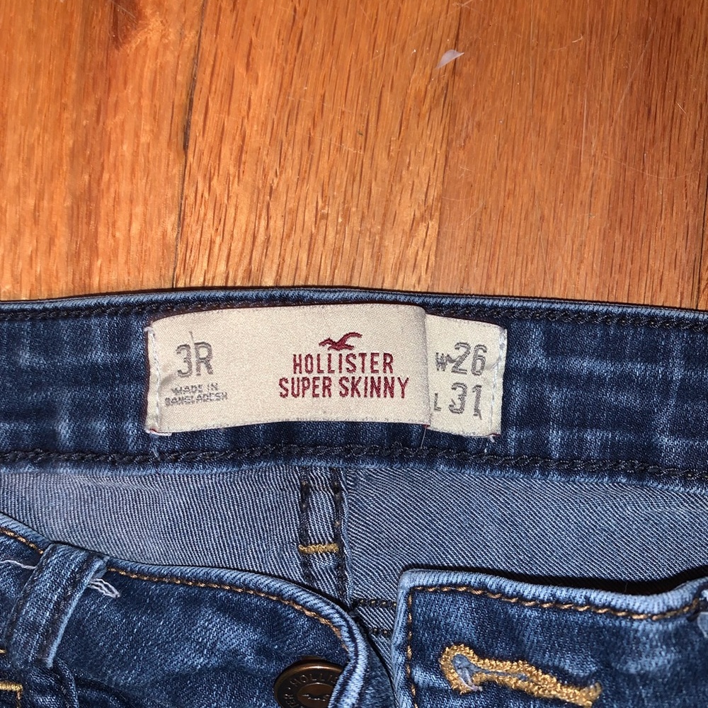 Jeans, Hollister - Picture 2 of 2